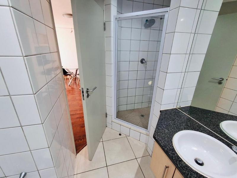 2 Bedroom Property for Sale in Claremont Upper Western Cape